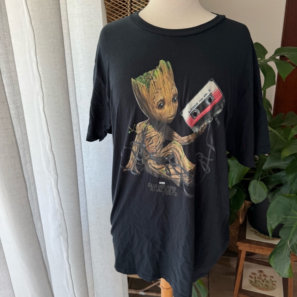 Marvel Black‎ Graphic T-Shirt with Groot and Cassette